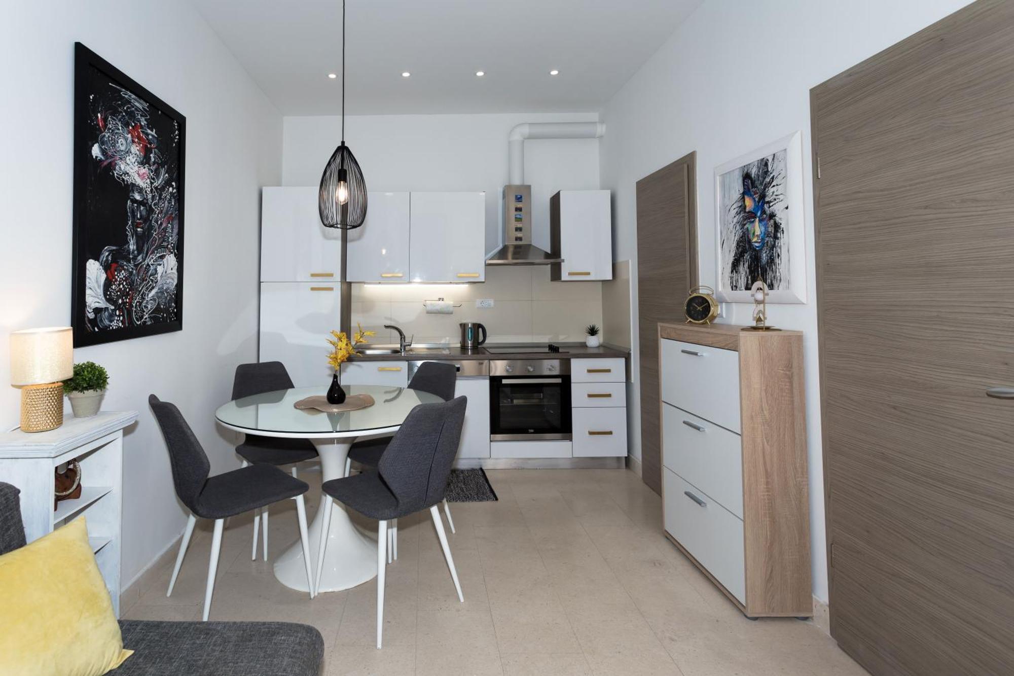 Moon Apartment 斯普利特 外观 照片